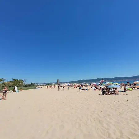 Apartment Апартамент С Гледка Към Морето
